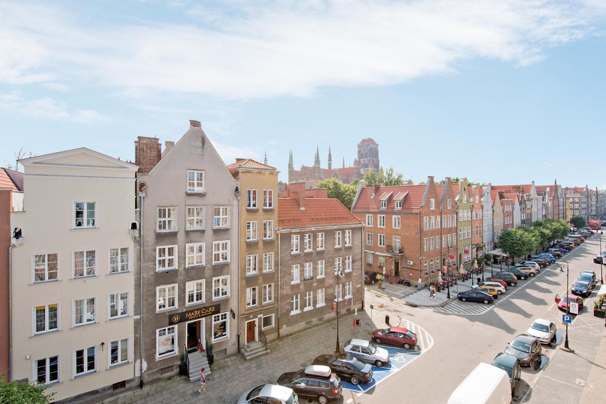 3-level With A View Of St Mary's Basilica By Downtown Apartamento