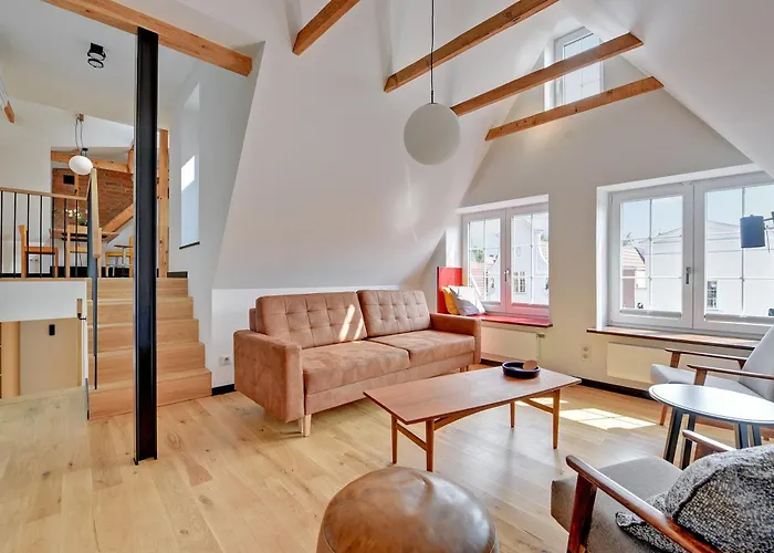 3-Level Apartment With A View Of St Mary\'S Basilica By Downtown Apartments